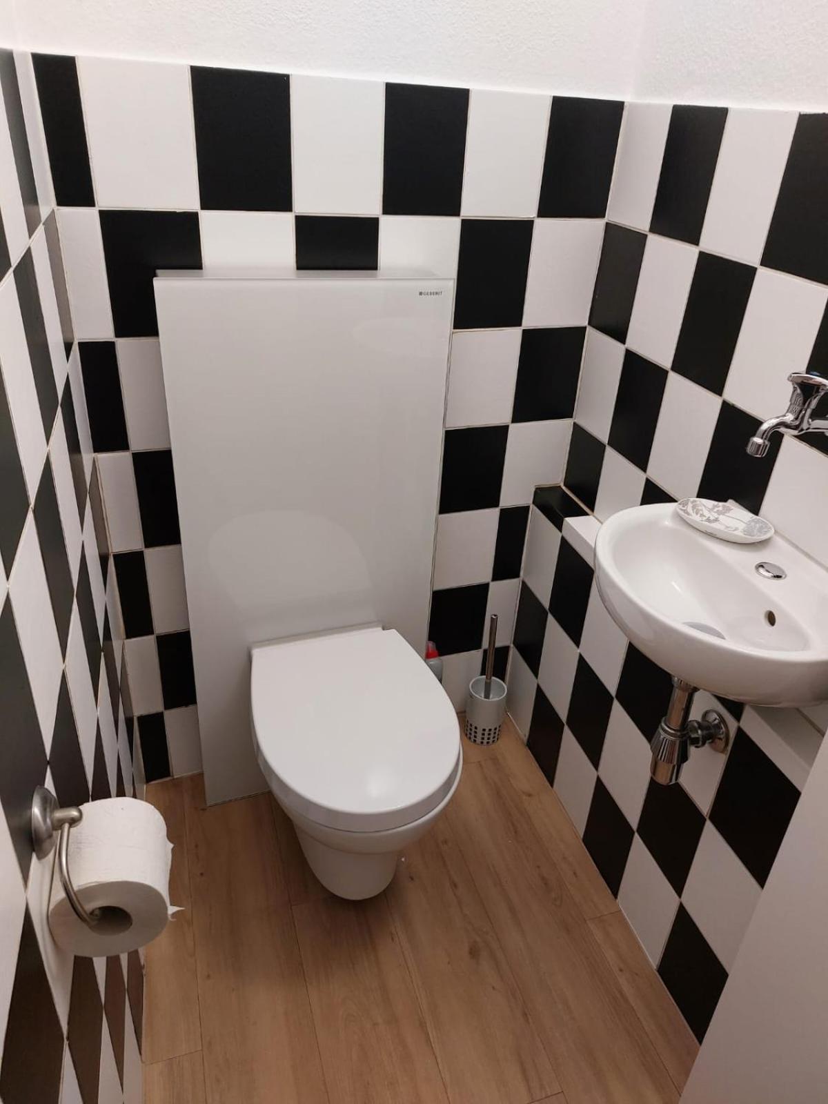 מיירסבורג Ferienwohnung Schwabenstuben מראה חיצוני תמונה